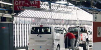 EL CONFLICTE DE LA REINDUSTRIALITZACIÓ DE NISSAN SEGUEIX OBERT