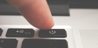 UGT INSTA A QUE EN LAS EMPRESAS SE RESPETE EL DERECHO A LA DESCONEXIÓN DIGITAL