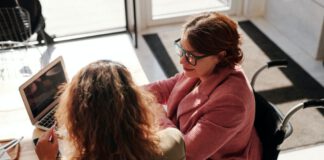GUIA D’INCLUSIÓ LABORAL DE LES PERSONES AMB DISCAPACITAT A LES EMPRESES