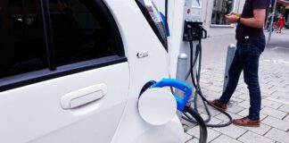 UGT FICA RECLAMA MEDIDAS URGENTES PARA IMPULSAR EL VEHÍCULO ELÉCTRICO