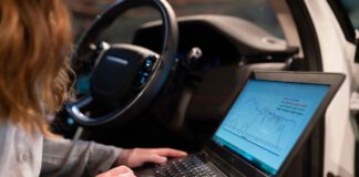 MARIANO HOYA EXIGE A NISSAN UN PLAN INDUSTRIAL DE FUTURO PARA SUS CENTROS EN ESPAÑA Y RECHAZA EL ERE PLANTEADO POR LA COMPAÑIA