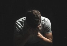LAS ENFERMEDADES LABORALES POR SALUD MENTAL AUMENTAN UN 500% Y EL NO DERECHO A LA DESCONEXIÓN LO EXPLICA EN GRAN PARTE