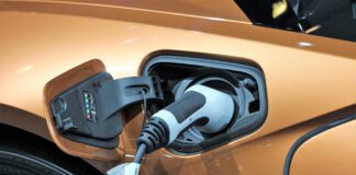 UGT FICA RECLAMA UNA ELECTRIFICACIÓN JUSTA Y ORDENADA QUE GARANTICE EL EMPLEO Y PERMITA A TODOS LOS CIUDADANOS ACCEDER AL VEHÍCULO